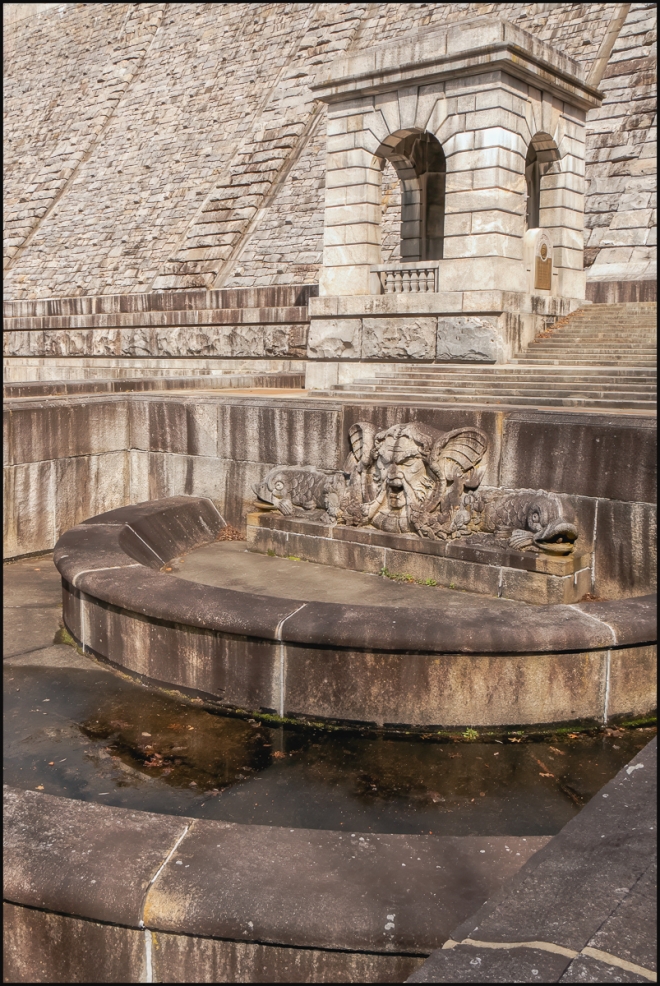 kensicodam-downatthebase-3-of-5