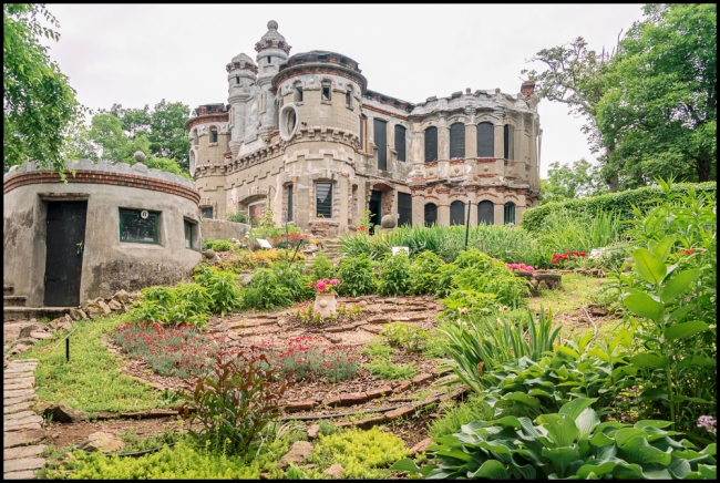 beaconBannermanCastleResidence-1