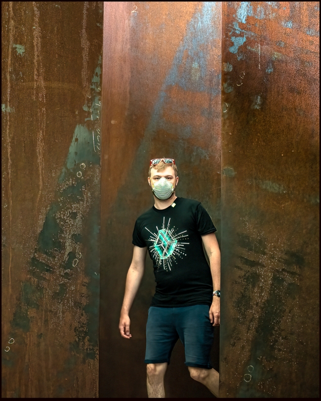 Surprise encounter inside a Richard Serra Sculpture