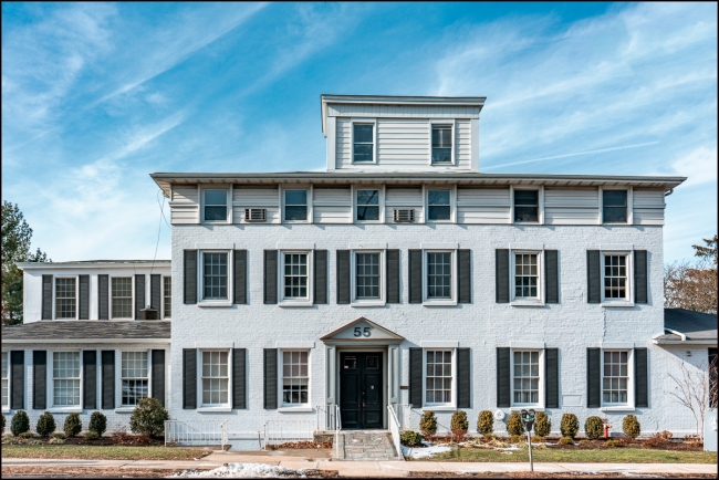 1_buildingonroute9-1