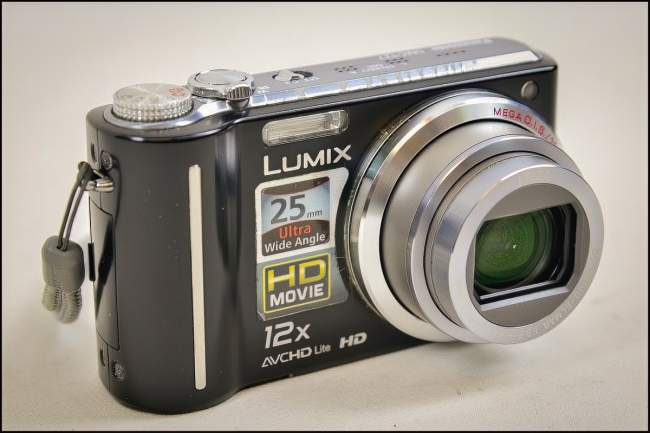 panasoniclumixzs3-1