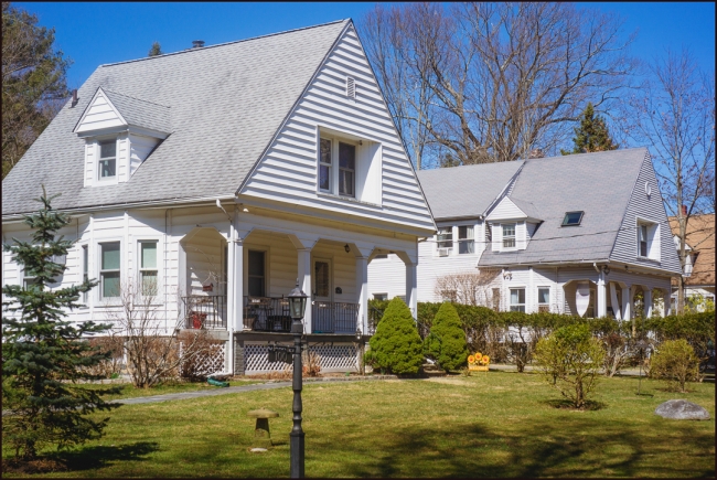 awalktobriarcliffvillage-1