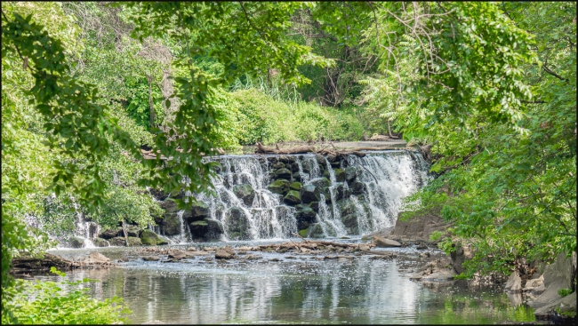 waterfallonbronxriver-June-21-2023