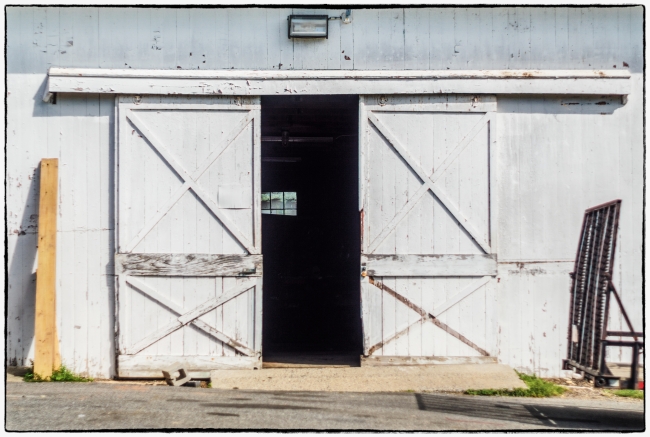 veteransmemorialparkoldbarn-2