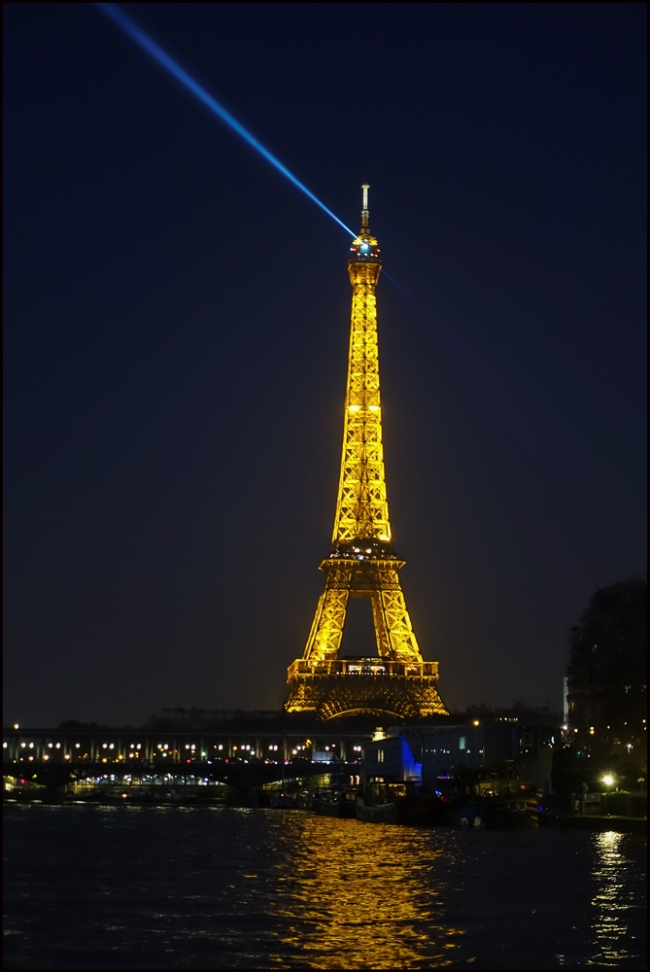 newyearinParis3-1-of-6