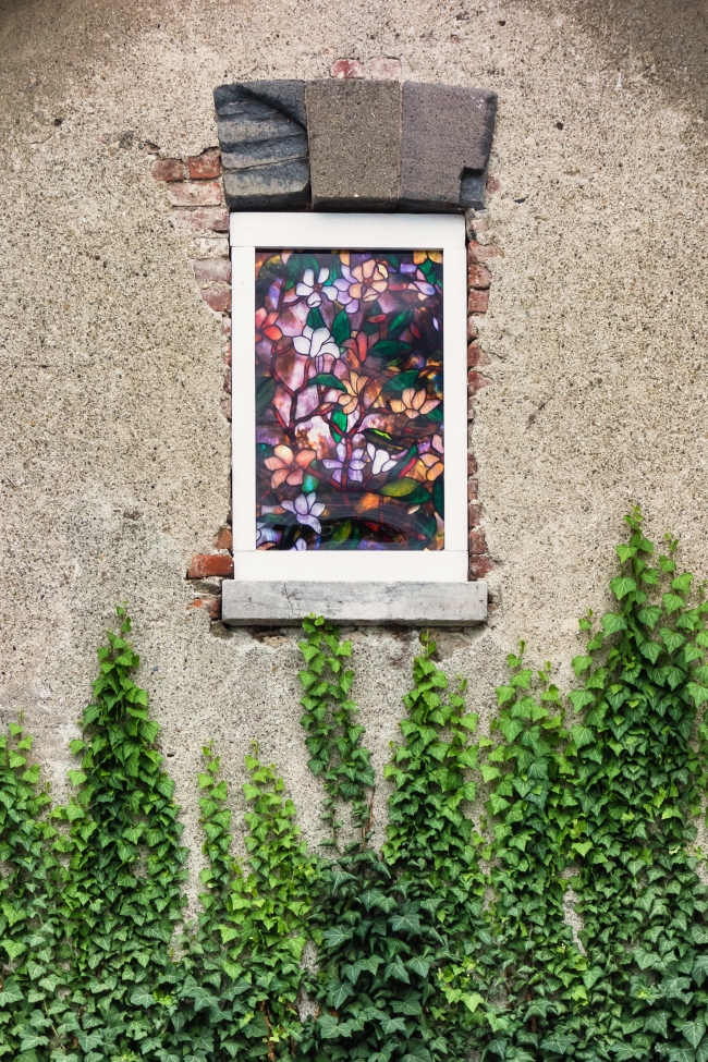 stainedglass&ivy-1